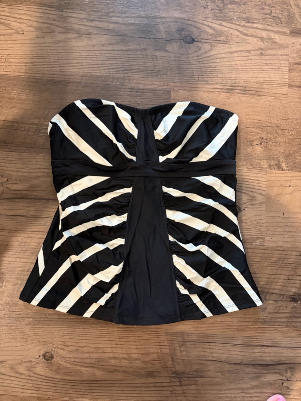 Black & White Strapless Tankini top